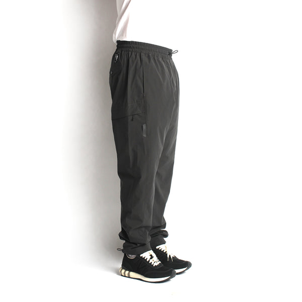 KENNEDY Black Cargo Pant The - MFG. CO | Autre